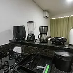 Meireles Compact Flat Novinho 4 Pessoas 500Mpraia